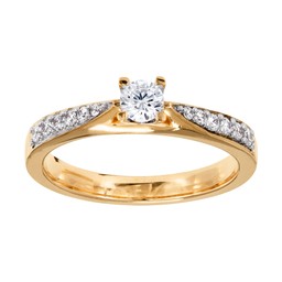 Diamantring i 18K guld Diamantring i 18K guld