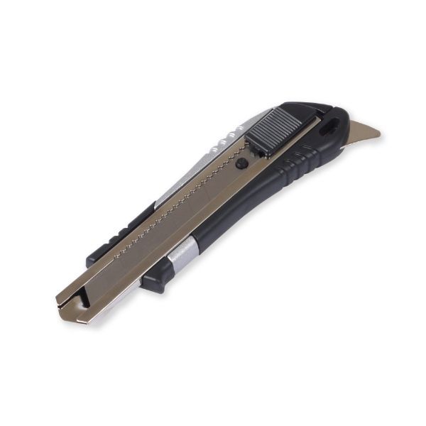 Cutter 18 mm