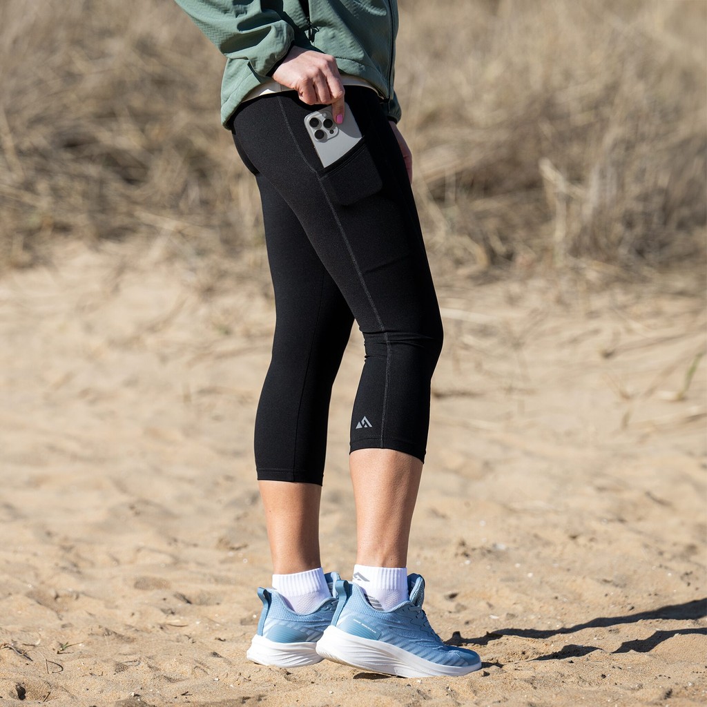 Active Naisten Trikoot