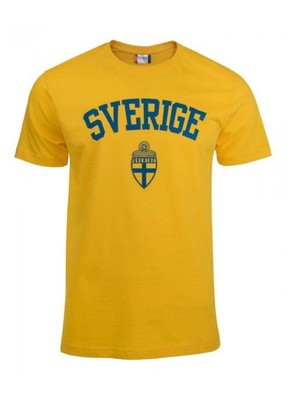 BASIC SWEDEN T-SHIRT