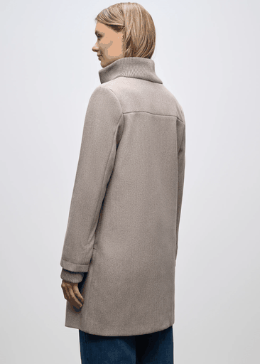 Coat w. Knit Details