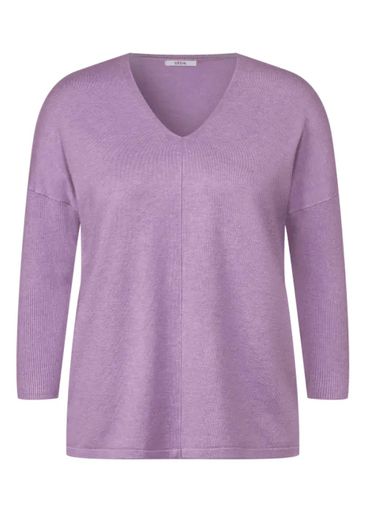 OVERSIZED V-NECK PULLOVER OVERSIZED V-NECK PULLOVER