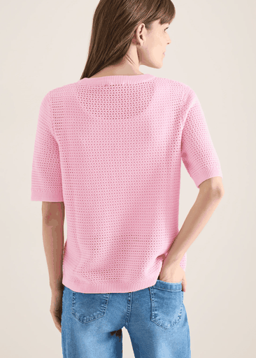 Structured Roundneck