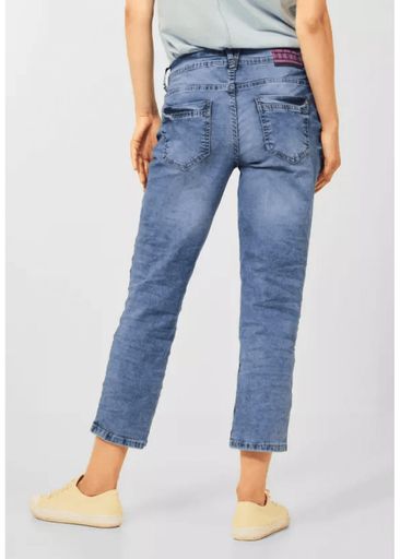 SCARLET JEANS