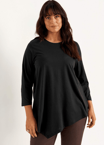 Amira uneven hem tunic
