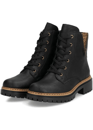Ladies mid height boots