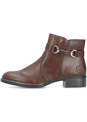 Ladies mid height boots