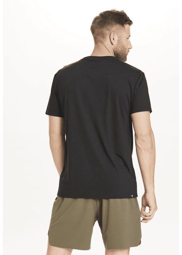 EDWARDO M SS LOGO TEE EDWARDO M SS LOGO TEE