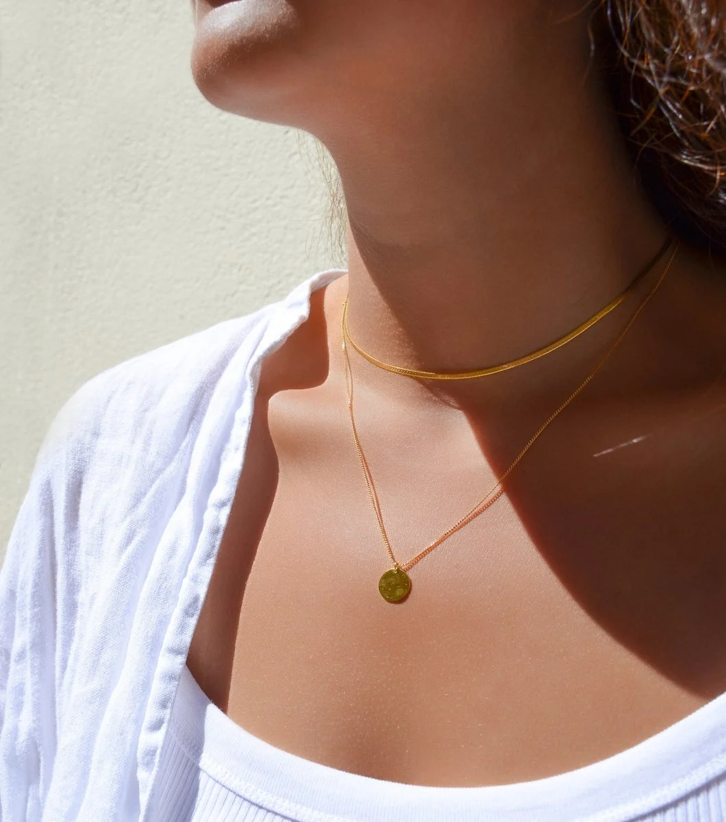 Halsband Minimalistica i återvunnet äkta silver