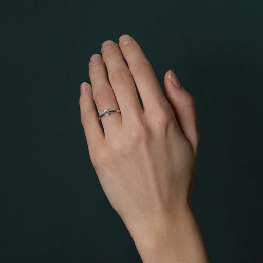 Ring med labbodlad diamant Stella