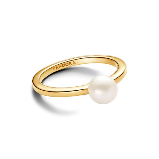 Förgylld ring med pärla