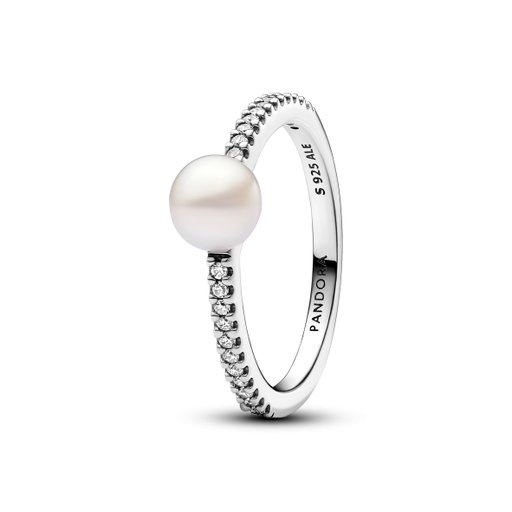 Ring i äkta silver med pärla och Kubisk Zirkonia
