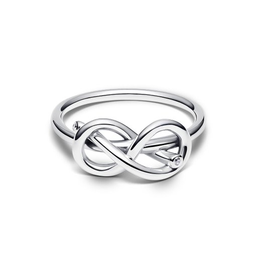 Ring i äkta silver med evighetsknut