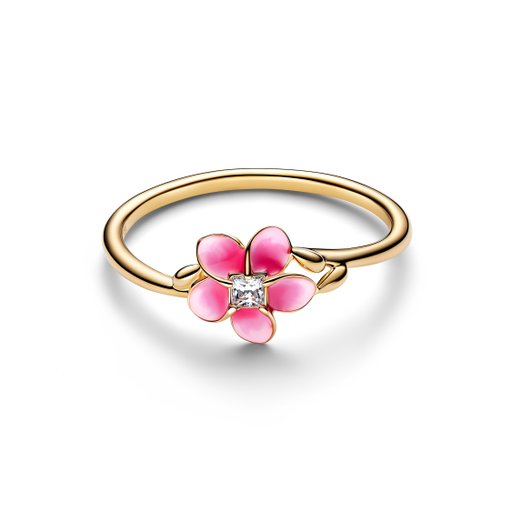Förgylld ring med blomma
