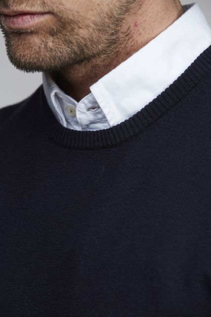 CREW NECK SWEATER CREW NECK SWEATER