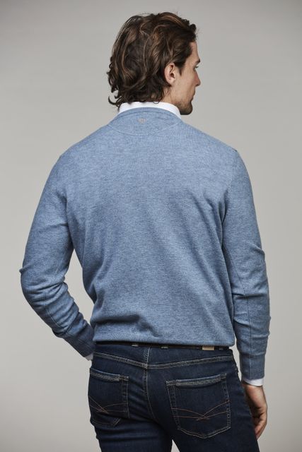 GEELONG V-NECK SWEATER