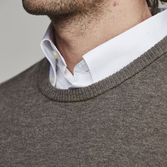 CREW NECK SWEATER, ELBOW PATCH