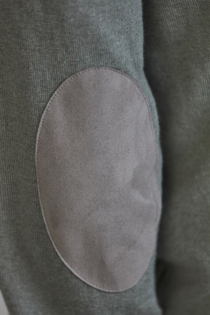 Crew Neck Knit E-Patch