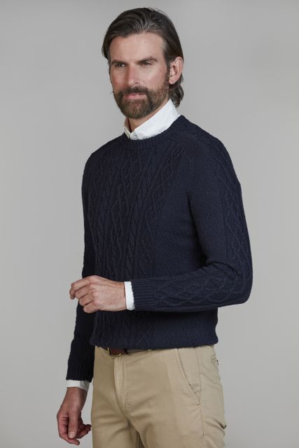 Crew Neck Cable Knit