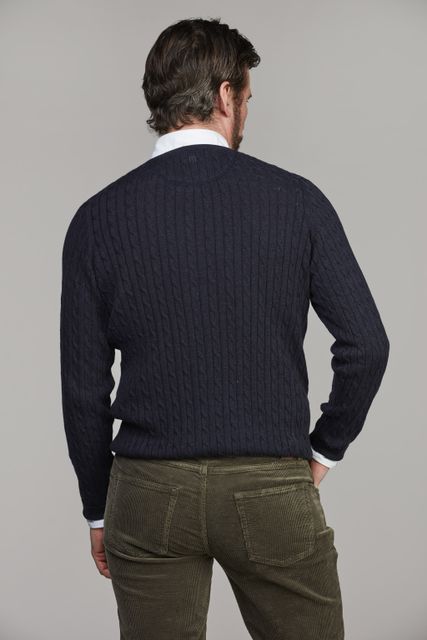 Crew Neck Cable Knit