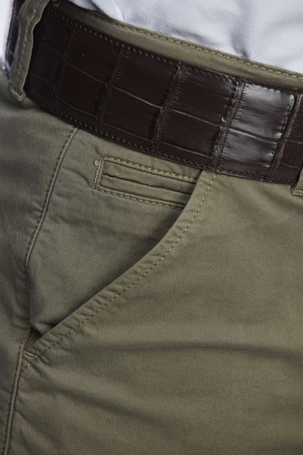 CLASSIC CHINO SHORTS