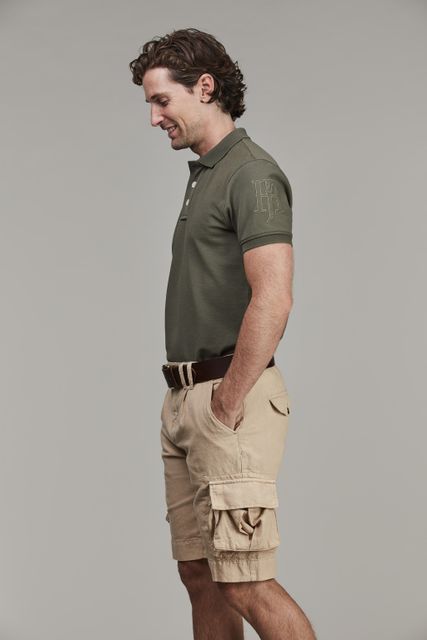 Cotton/linen cargo shorts