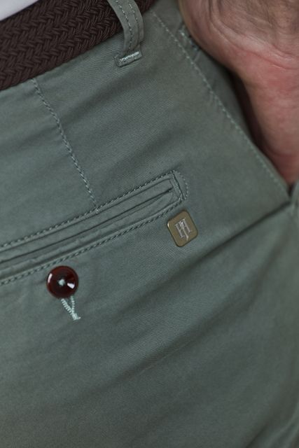 Classic Chino Shorts