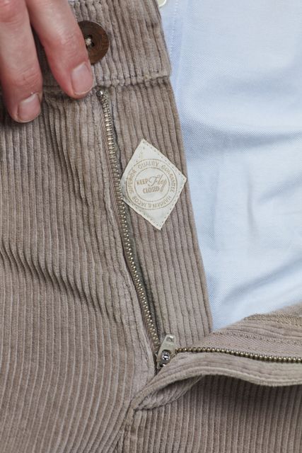 Washed 8W Cord Shorts