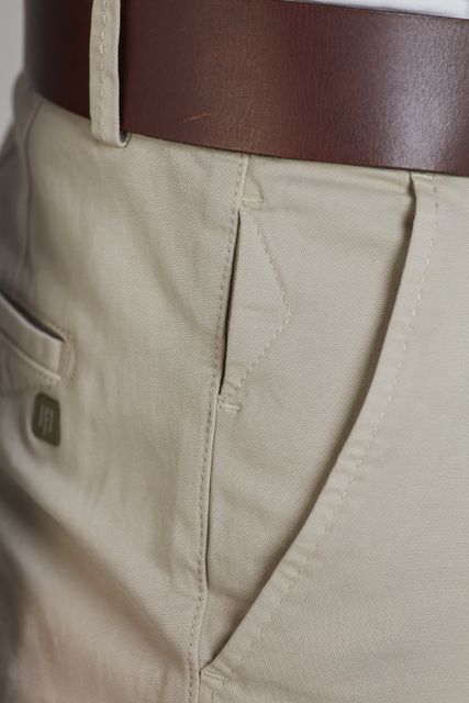 Front Pleat Pique Chino