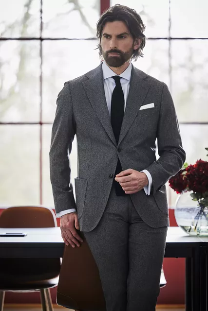 Timeless Elegance – Autumn Refined