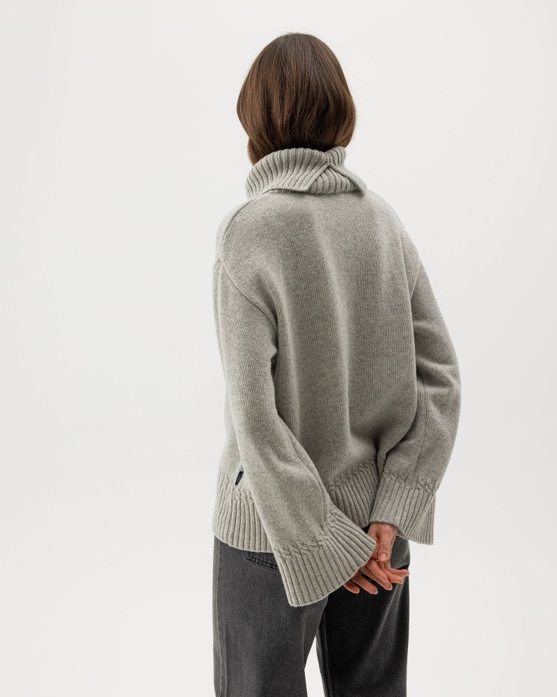 Christine Rollneck Light Grey Mel.