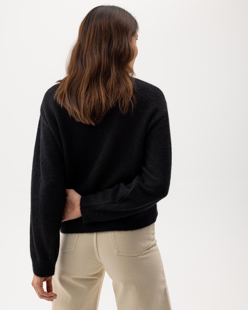 Elizabeth Crew Black