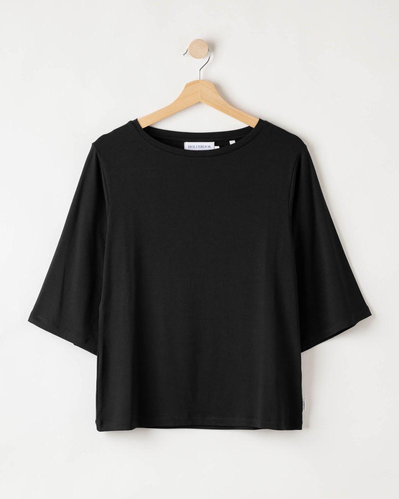 Ellen Tee Black