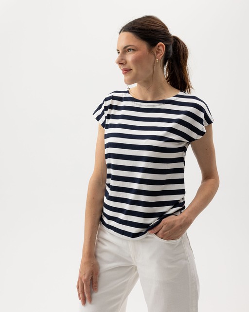 Esther Capsleeve