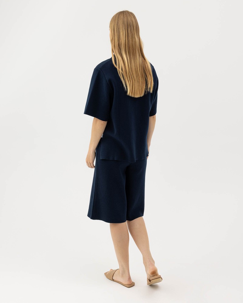 Lissie Bermuda Navy