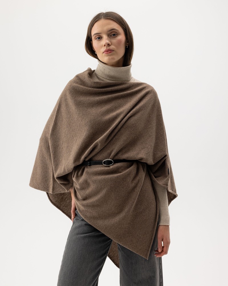 Sofie Poncho Sofie Poncho Oak Mel.