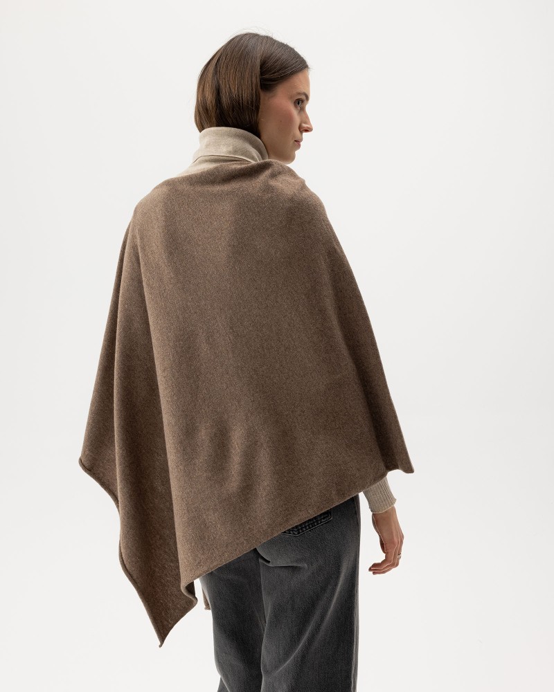Sofie Poncho Oak Mel.