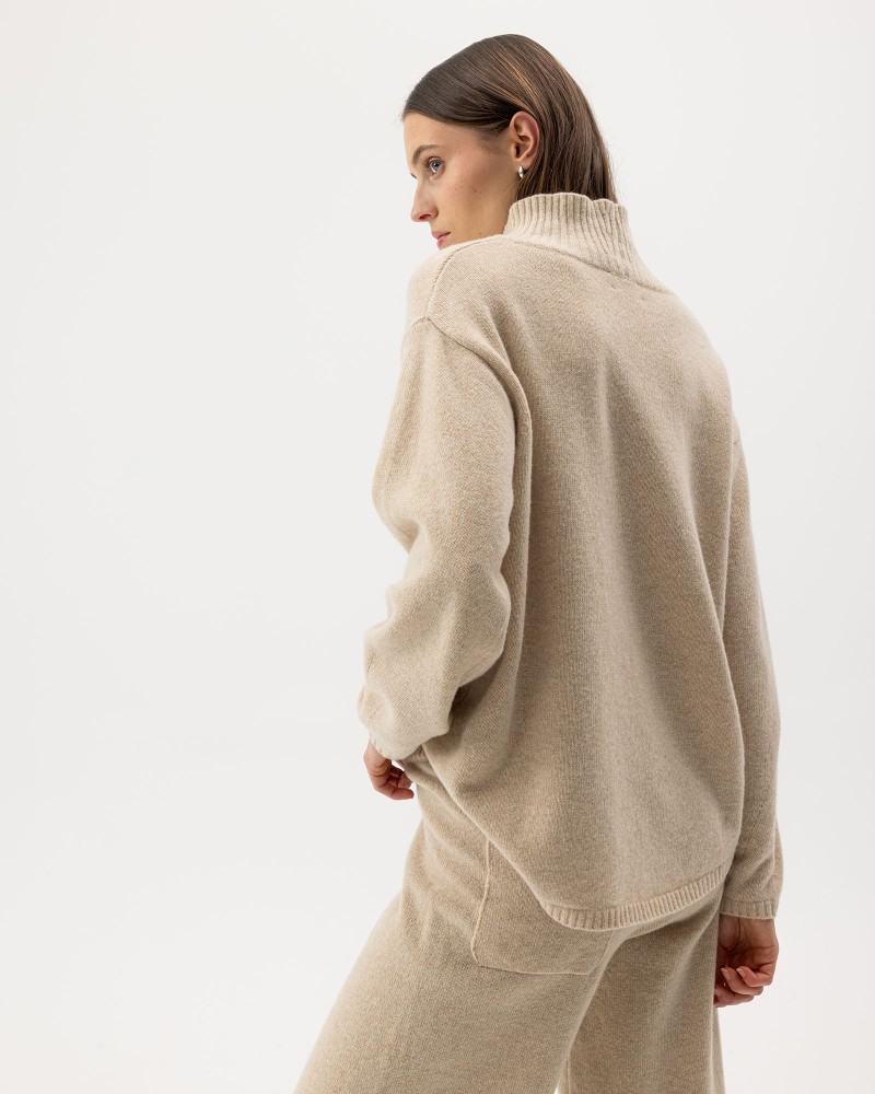 Veronika Turtle Sand