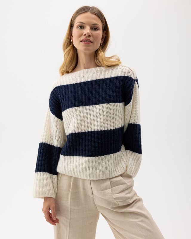 Cajsa Sweater