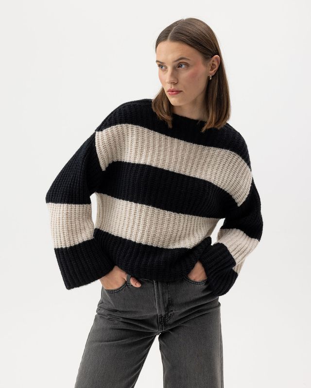 Cajsa Sweater