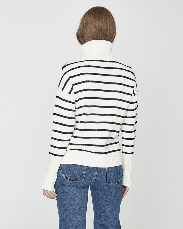 Dagny Rollneck Dagny Rollneck