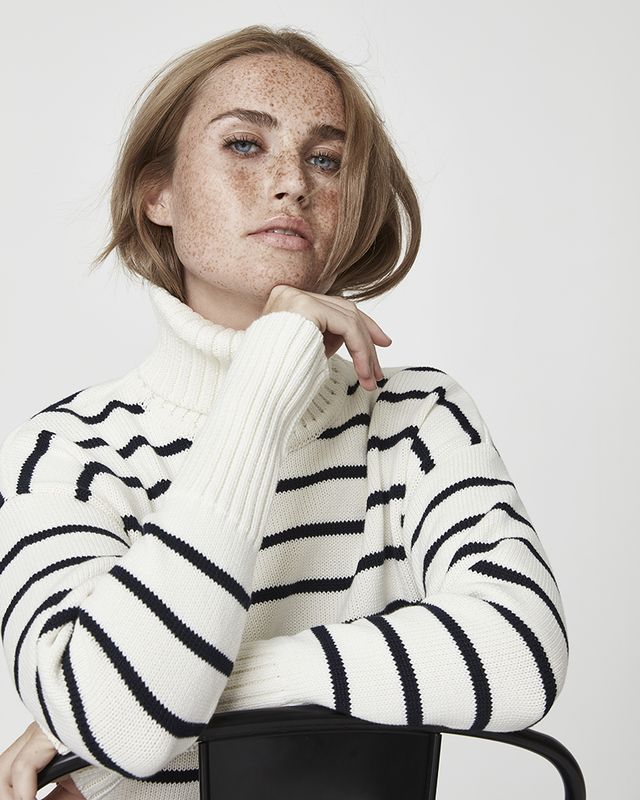 Dagny Rollneck Dagny Rollneck