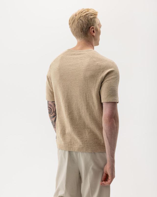 Edmund Tee Edmund Tee