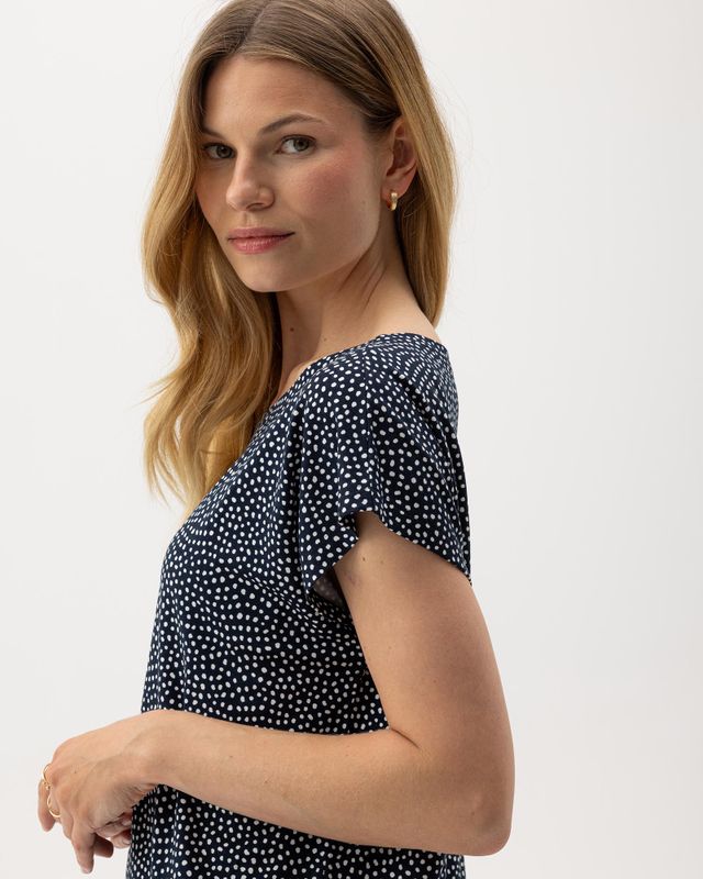 Esther Capsleeve Esther Capsleeve