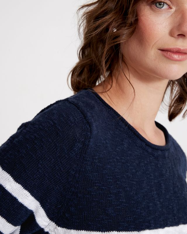 Isabella Boatneck