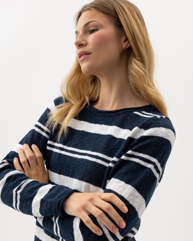 Juni Boatneck