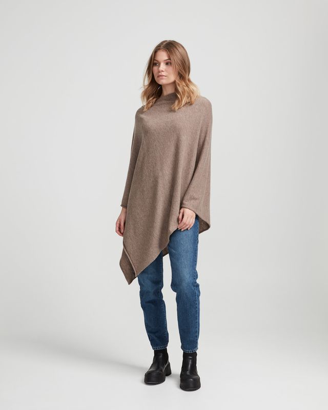 Sofie Poncho