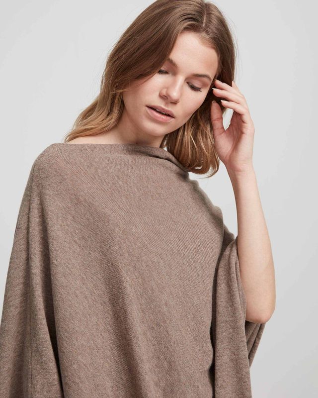 Sofie Poncho