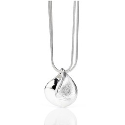 Halsband i äkta silver Halsband i äkta silver
