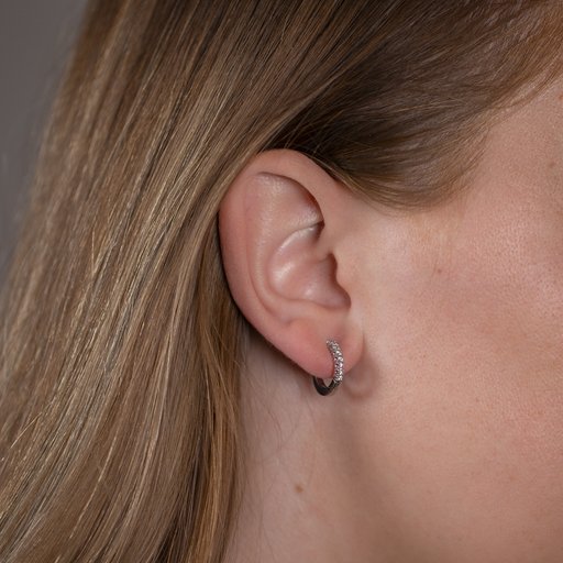 Diamantörhängen i 18K guld